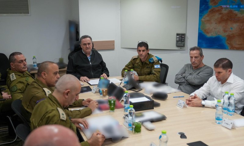 כ"ץ: דרום לבנון נותקה - כל הגשרים על הליטני פוצצו