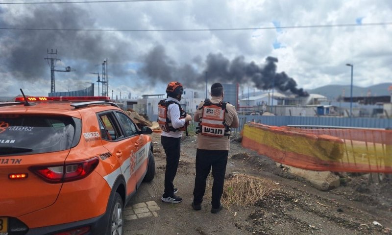 טיל מאיראן פגע בבתי הזיקוק בחיפה