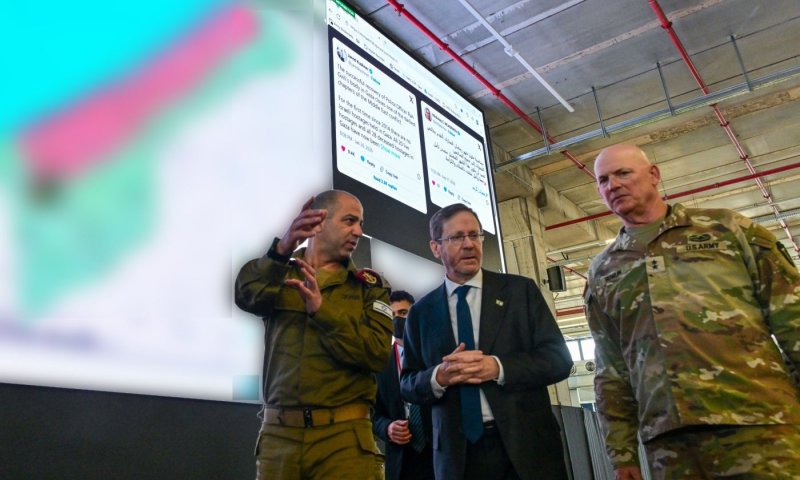 הרצוג במפקדת התיאום בקריית גת: "רואים נתיב של תקווה לעזה"