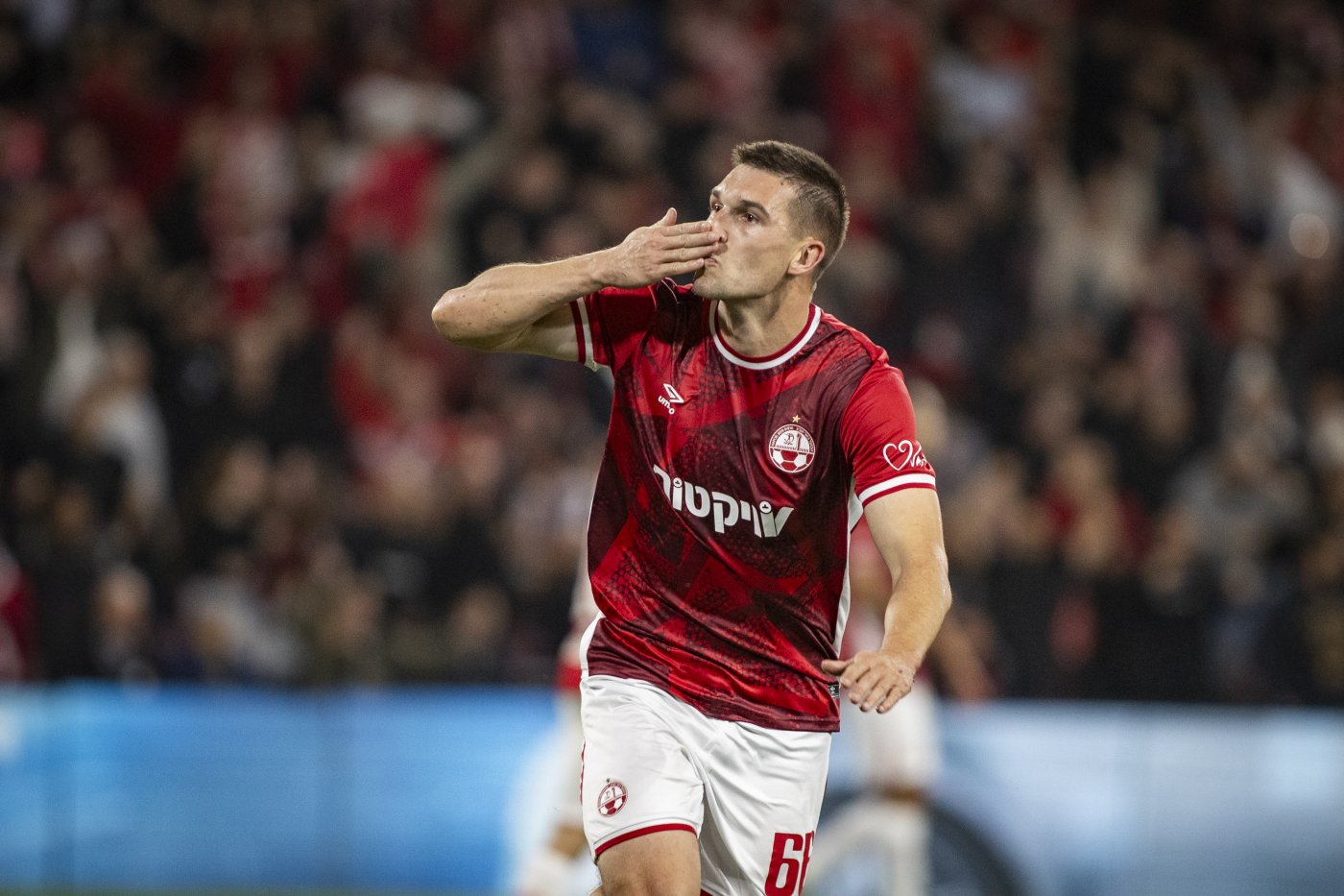 אורן בן חקון, פלאש 90 