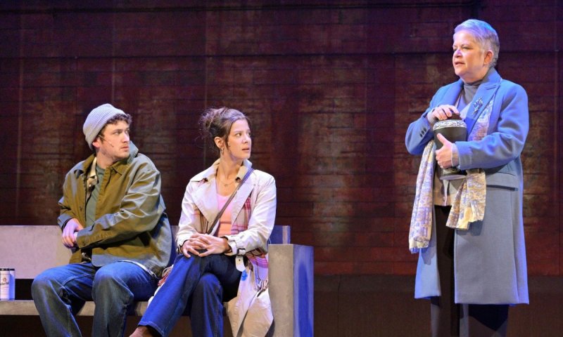 למרות המלחמה: בתיאטרון בית ליסין ממשיכים בחזרות להצגות החדשות