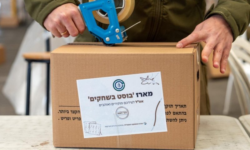 פסח  בצה"ל: הטייסים קיבלו מנות 'בוסט' כשרות לפסח