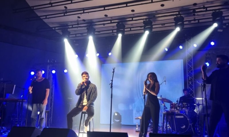 מהילד המוזר בעפולה לכותב שירים: המופע החדש של נועם חורב