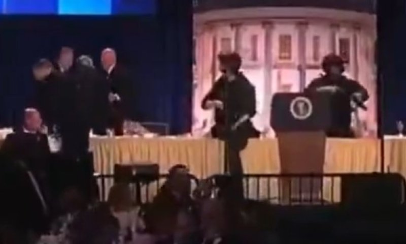 טראמפ הוברח מארוחה חגיגית בעקבות אירוע ירי חריג