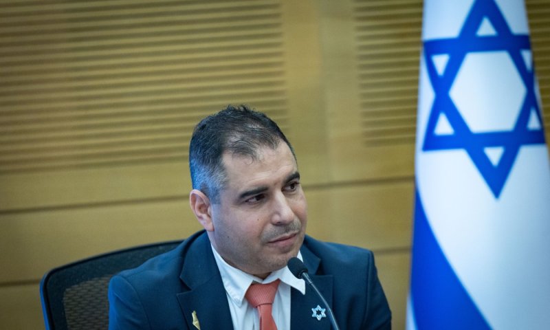 רעידת אדמה: תלונה על הסתה לרצח נגד עיתונאי כאן 11