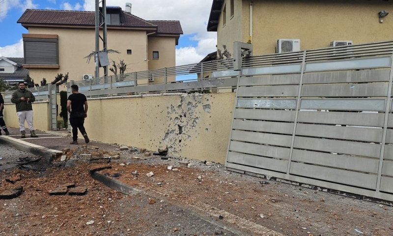 הירי של חיזבאללה לא מפסיק: בן 56 נפצע במושב אביבים 