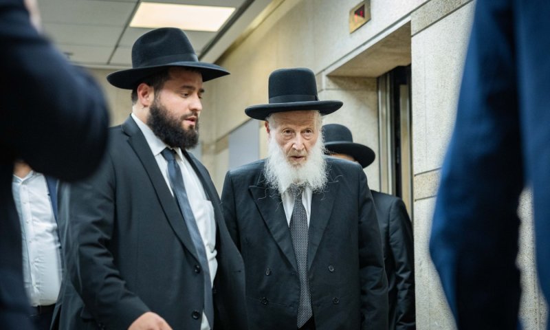 רבני ש"ס נגד הגיוס למסלולים חרדיים: "זה ממש עמלק"
