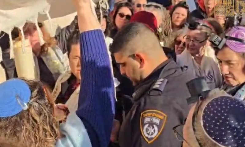 מהומה ברחבת הכותל: "סיכנו חיי אדם!"