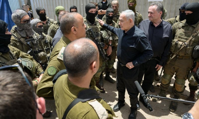 נתניהו בחזית: "הכוחות חצו את הליטני, פועלים גם בביירות"