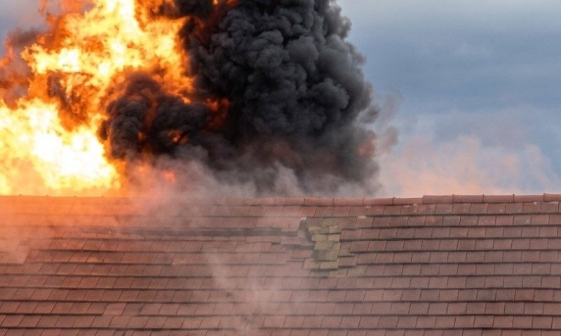 "שמע ישראל!": תיעוד מטורף מהפגיעה הישירה במשגב-עם