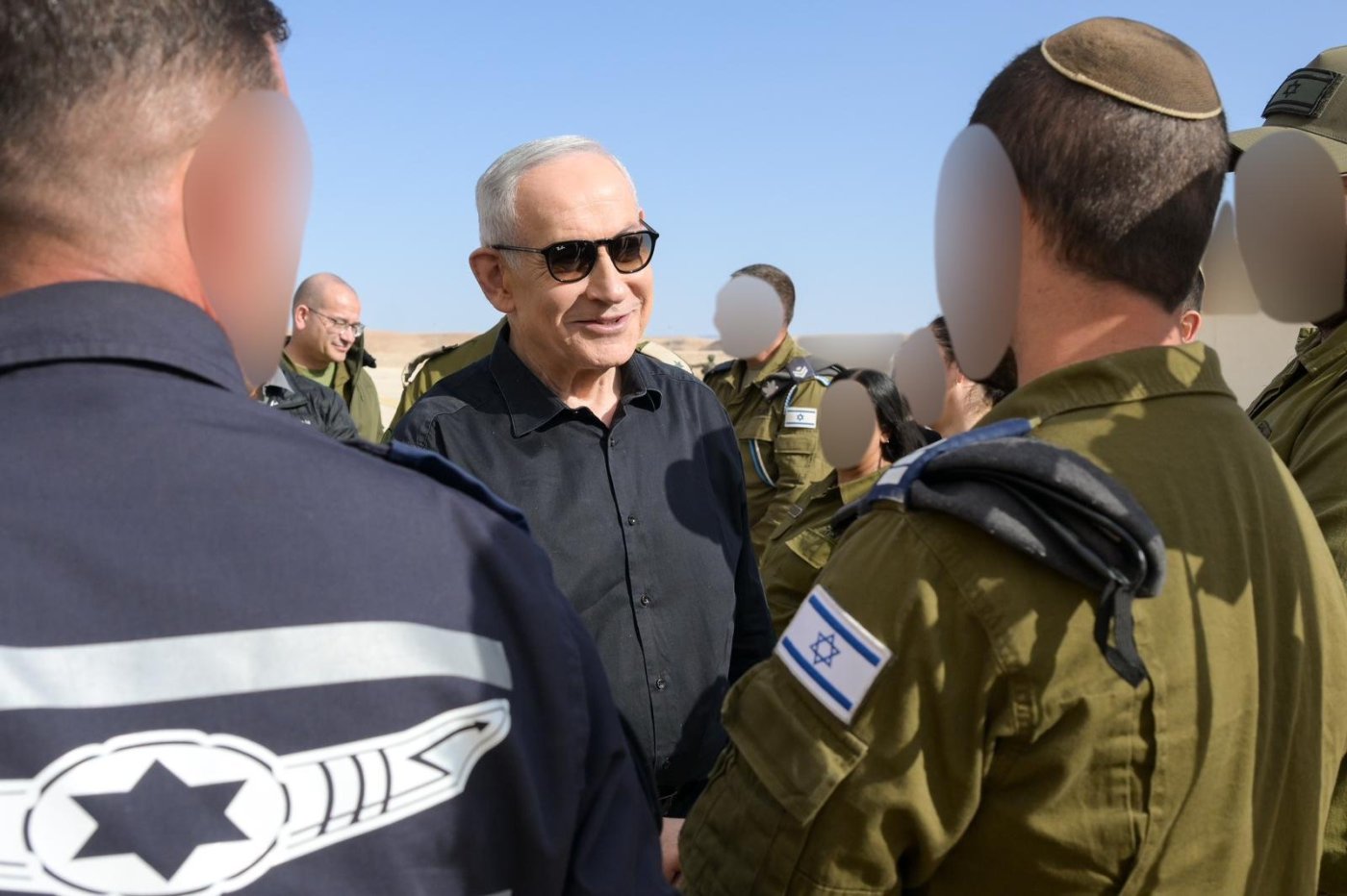 - ⁠סטילס: מעיין טואף/ לע״מ.