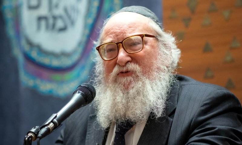 הרב ברייטוביץ: "יש שטח בהר הבית שמותר לעלות אליו ללא ספק"