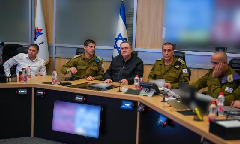 שר הביטחון במסר חריף לאיראן: "תקיפות צה"ל יעלו מדרגה"