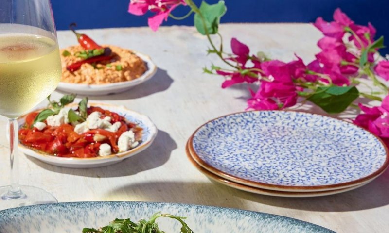 סלון יווני - טברנה יוונית במרכז ירושלים