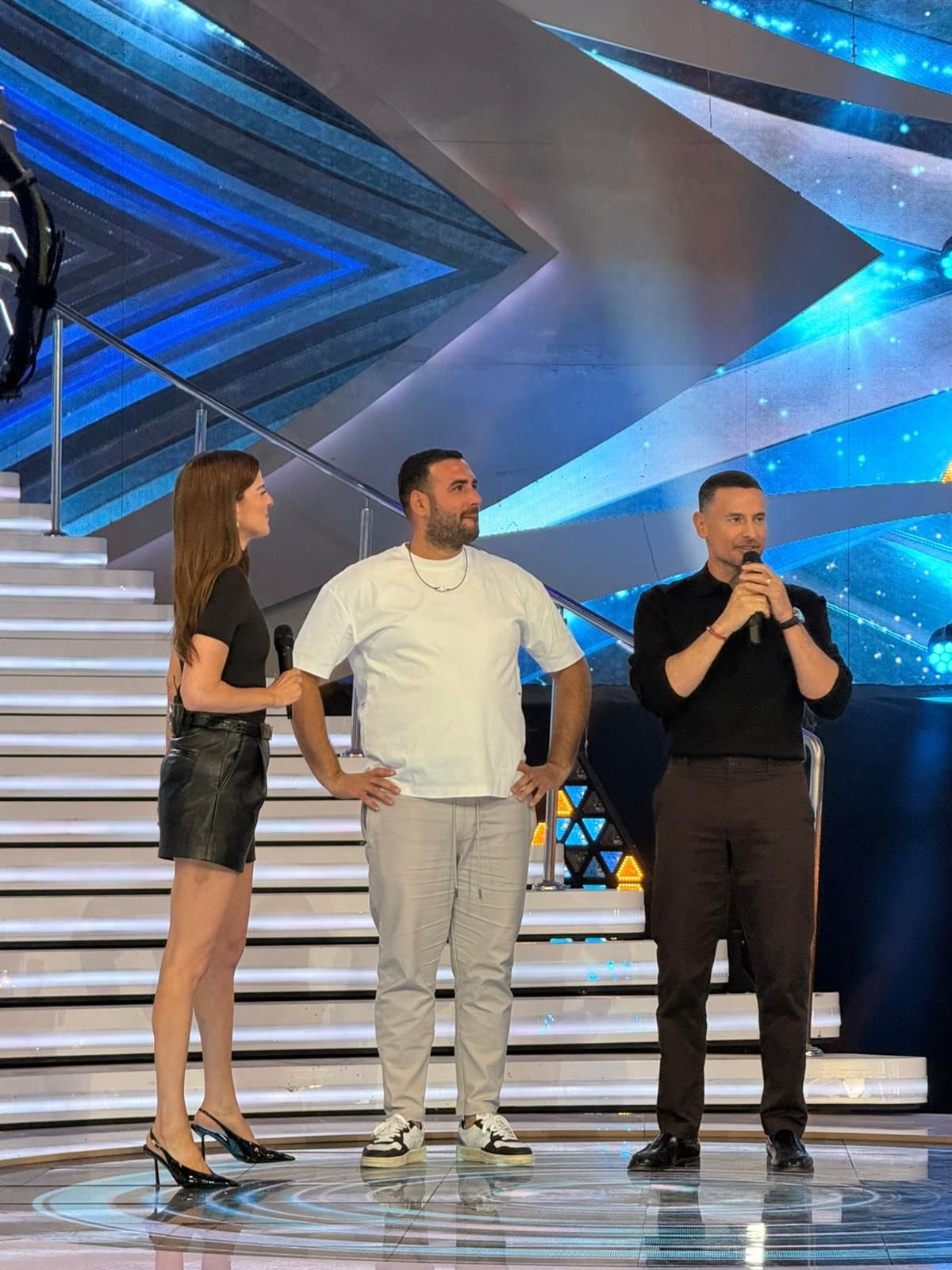 באדיבות רשת 13