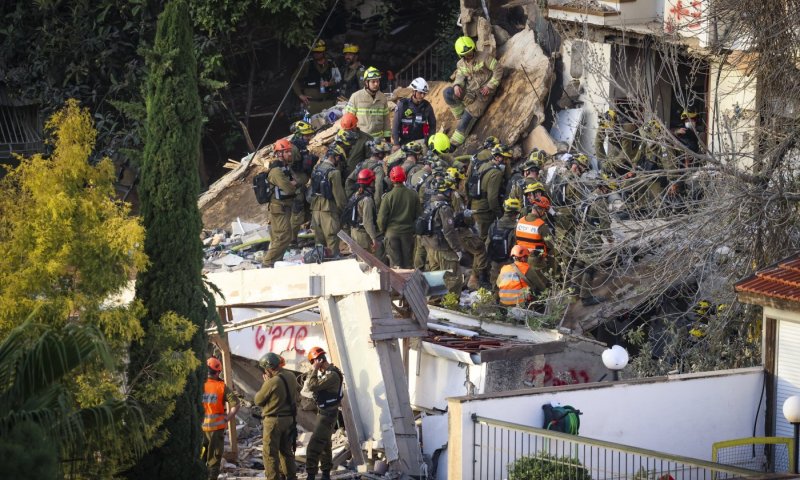 הטרגדיה בחיפה: שני הלכודים הנוספים אותרו ללא רוח חיים