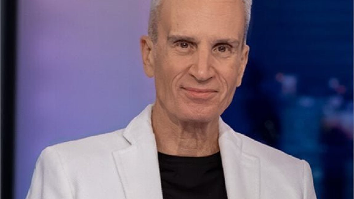 אברי גלעד: זה מה שיקרה בסוף לכל נאמני נתניהו - סרוגים