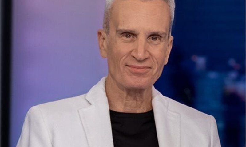 אחרי הפוסט הויראלי, אברי גלעד מבהיר: "לא אצביע לו בחיים"