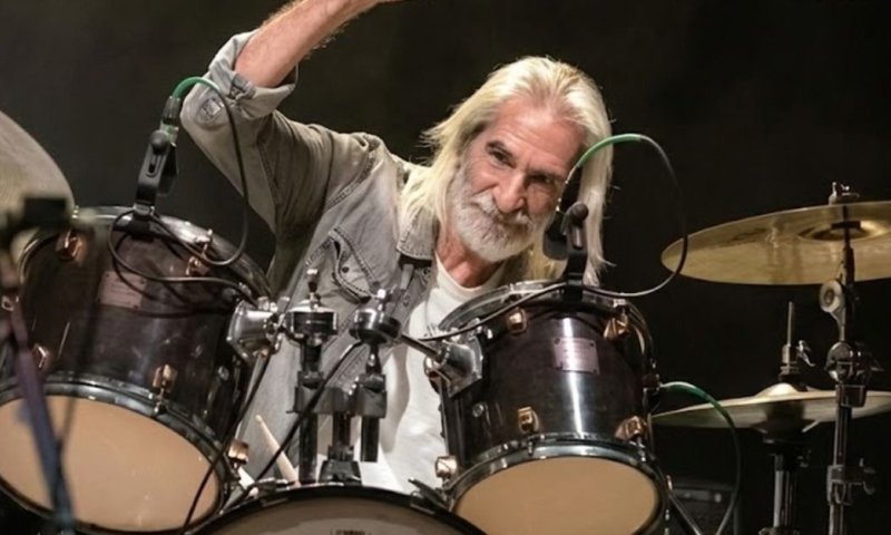 אחרי 41 שנה לצד שלמה ארצי: המתופף מאיר ישראל הלך לעולמו