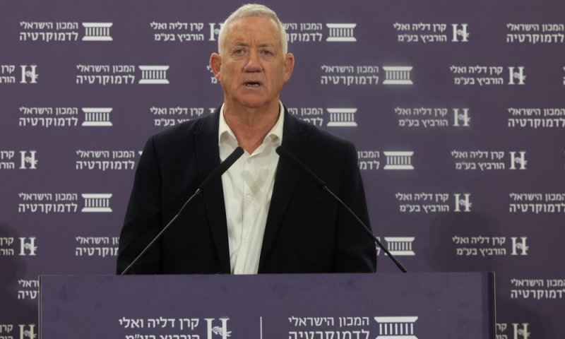 גנץ: "נתניהו אדריכל תוכנית החלוקה של העם"