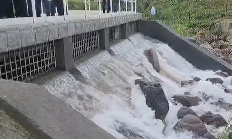 בצל המלחמה: החלה ההזרמה ההיסטורית לכנרת. צפו