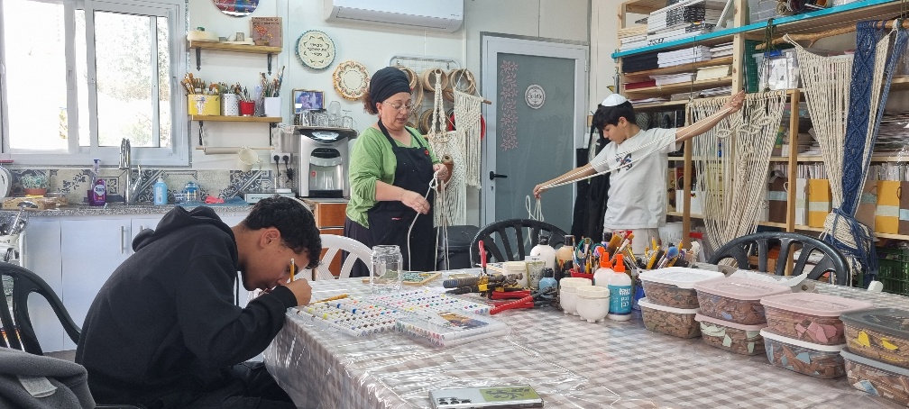 קובי פינקלר, סרוגים