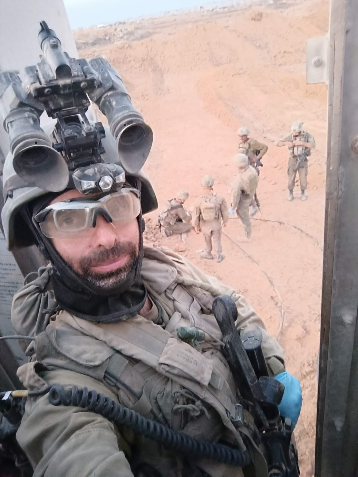 באדיבות המשפחה