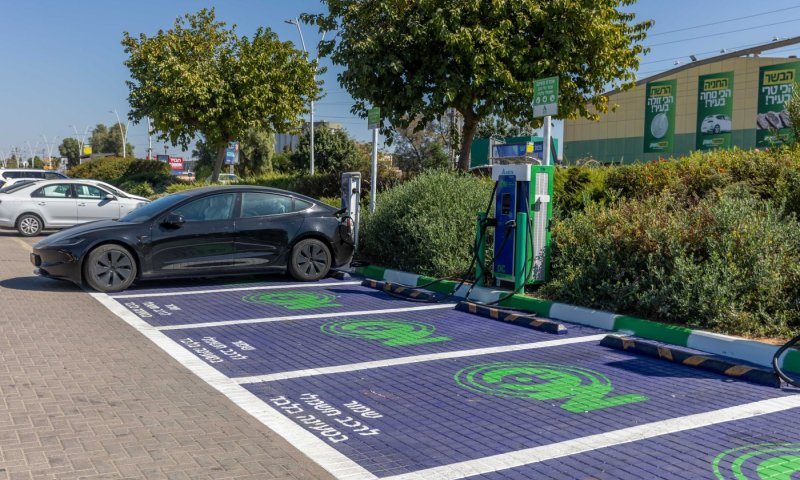 מתנה ממאסק: טסלה תאפשר טעינה בחינם בכל הארץ - לכל המיקומים