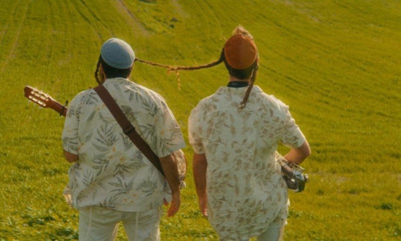 מהפאות לבמה: אביעד ואביה שרמן בקליפ הומוריסטי "משיח"