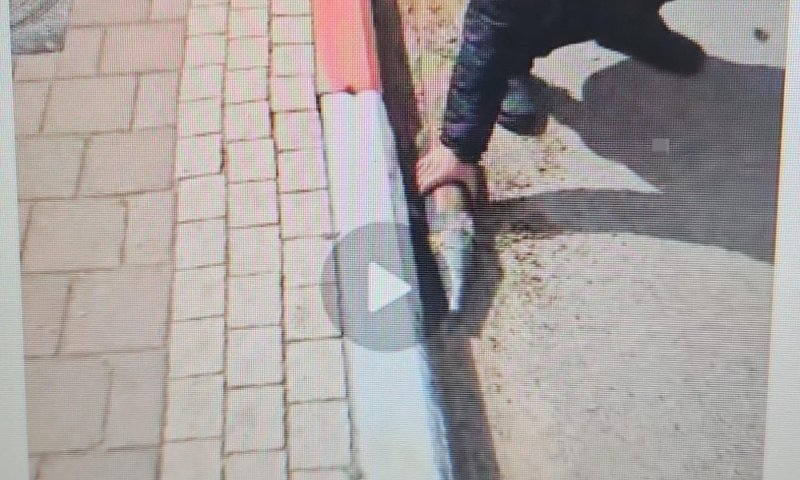 אזרח אסף לרכבו פצצת מצרר ששוגרה מאיראן; זה היה ההסבר שלו