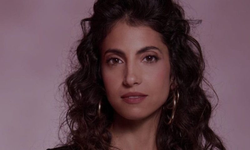 מגוש קטיף ועד לכלי ההקשה: המסע המוזיקלי של של מוריה מעטוף