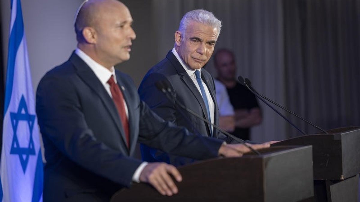 סקר מנדטים: מכה לבנט ולפיד; נתניהו נוסק - סרוגים