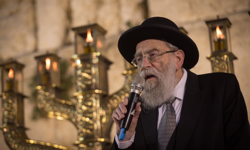 הרב שטרן זצ"ל נתן לנו, התלמידים, תחושה שהוא לומד ביחד איתנו