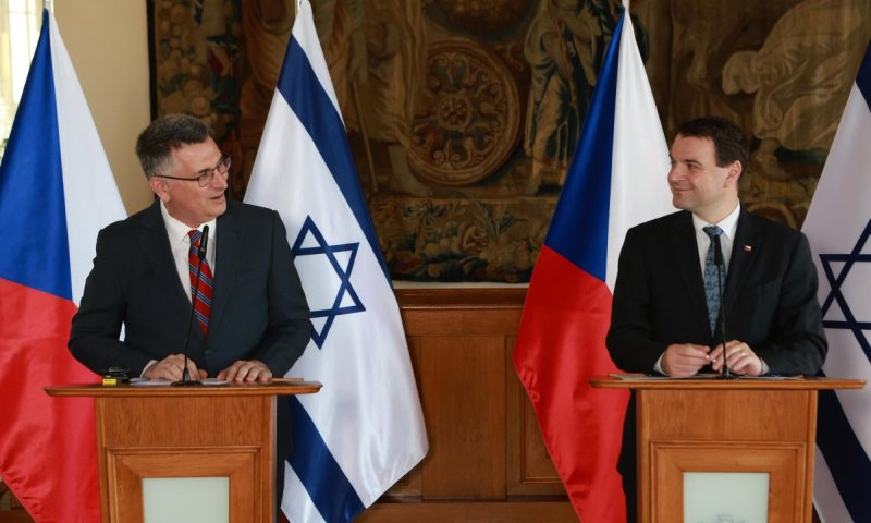 שר החוץ האירופי מבהיר: "לא נאפשר עוד סנקציות נגד ישראל"