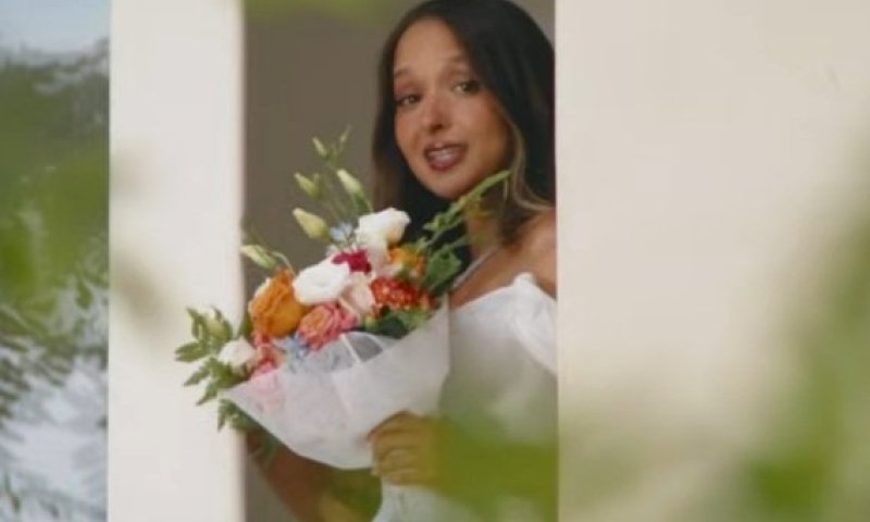 לא כותבת על אקסים? ענבל רז משחררת שיר אחרי הפרידה