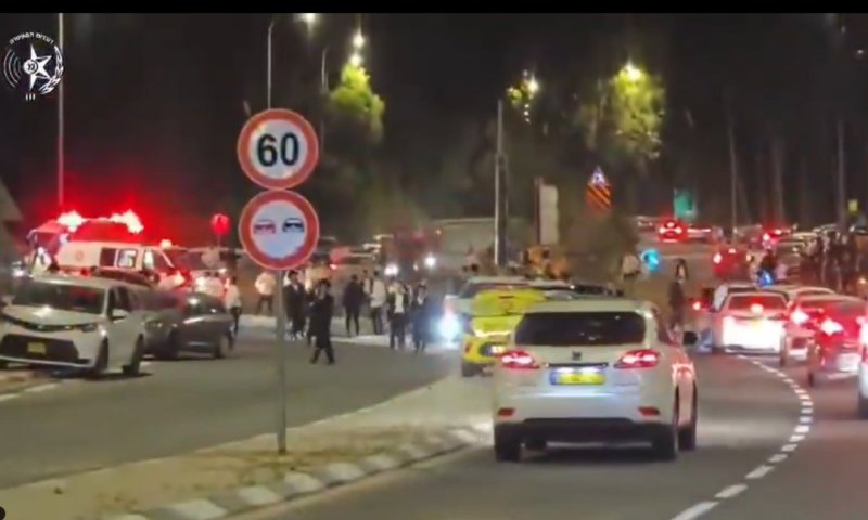 בעקבות מעצר עריק חרדי: מאות פרצו לתחנת המשטרה